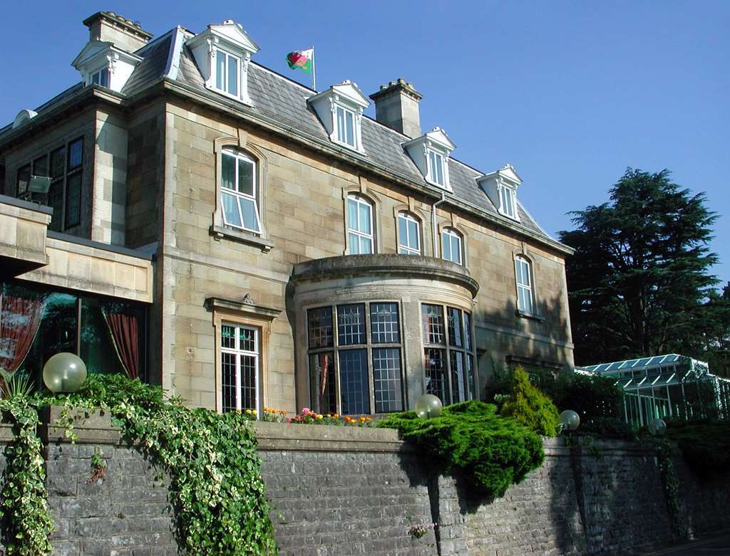 Отель The Manor House At Celtic Manor Ньюпорт Экстерьер фото